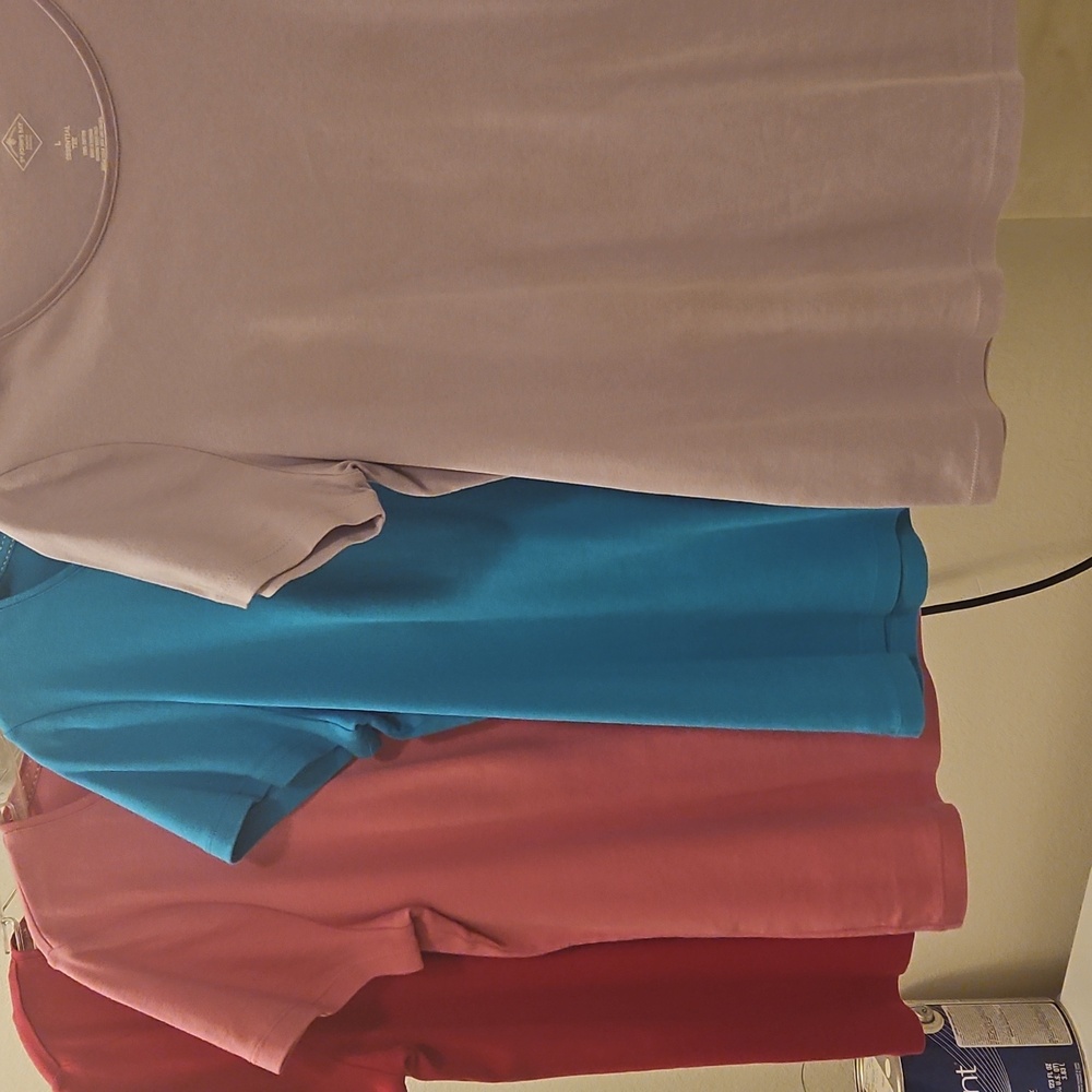 St. John's Bay Short Sleeve Tees - Pink, Red, Blue, lilac/Excellant Condition - Picture 9 of 9